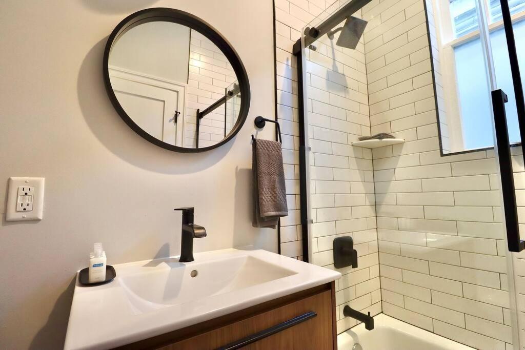 The Royal Suite At Prince Street Inn Alexandria Extérieur photo